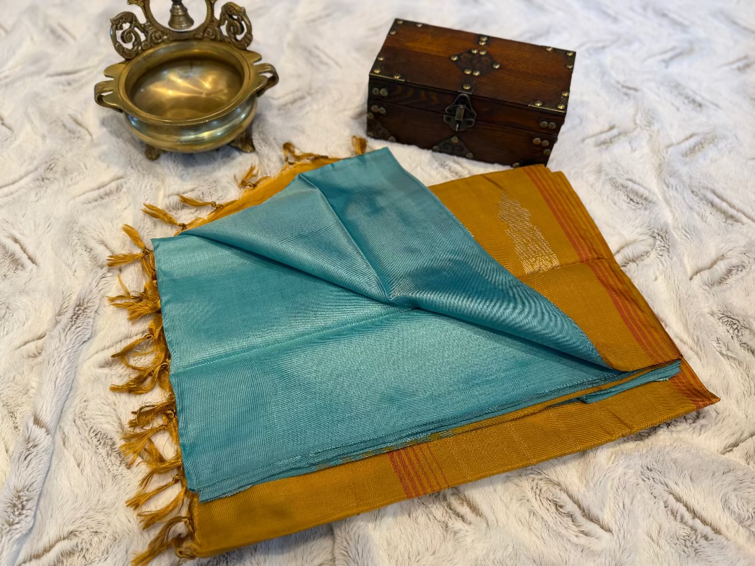 Vazhanar Pattu Soft Silk Saree - Style 31